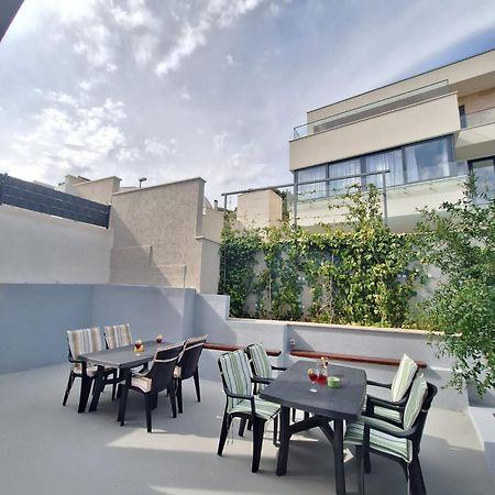 Apartments Vini سيغيت دونيي المظهر الخارجي الصورة