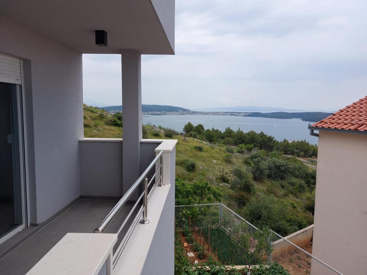 Apartments Vini سيغيت دونيي المظهر الخارجي الصورة