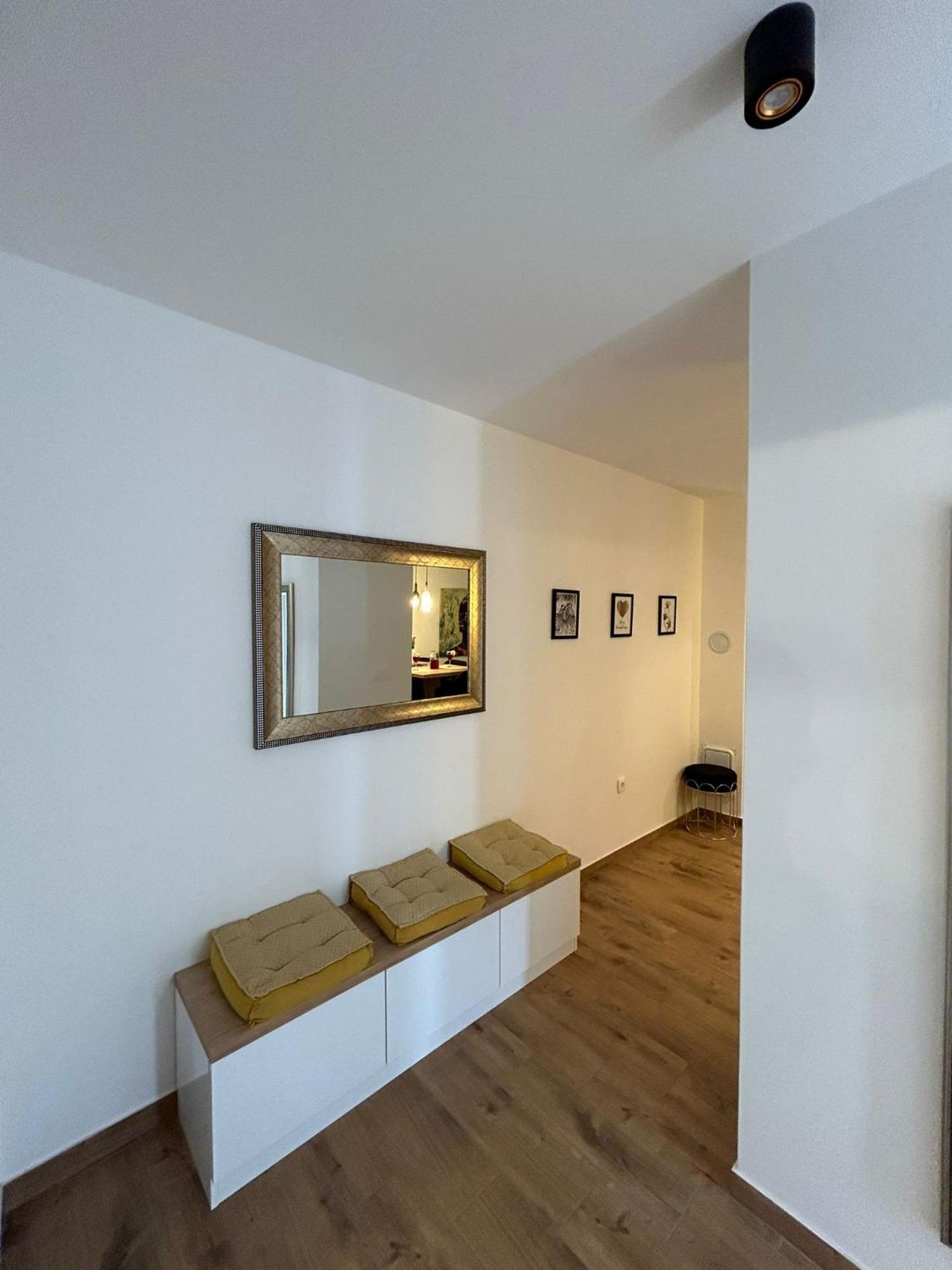 Apartments Vini سيغيت دونيي المظهر الخارجي الصورة