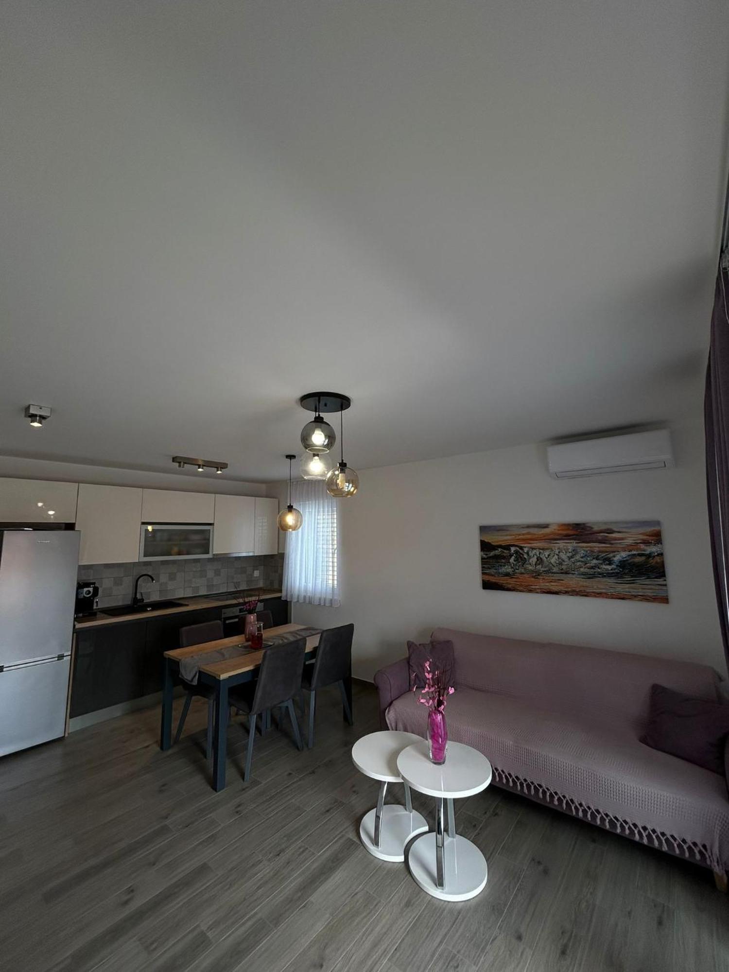 Apartments Vini سيغيت دونيي المظهر الخارجي الصورة